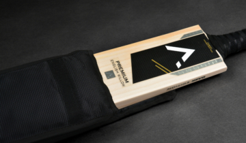Why English Willow Bat Handles Matter for Better Control